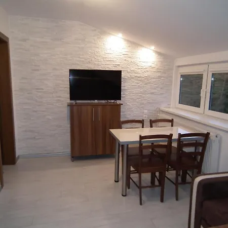 Las & Morze Apartamenty I Pokoje Wladyslawowo Exterior photo
